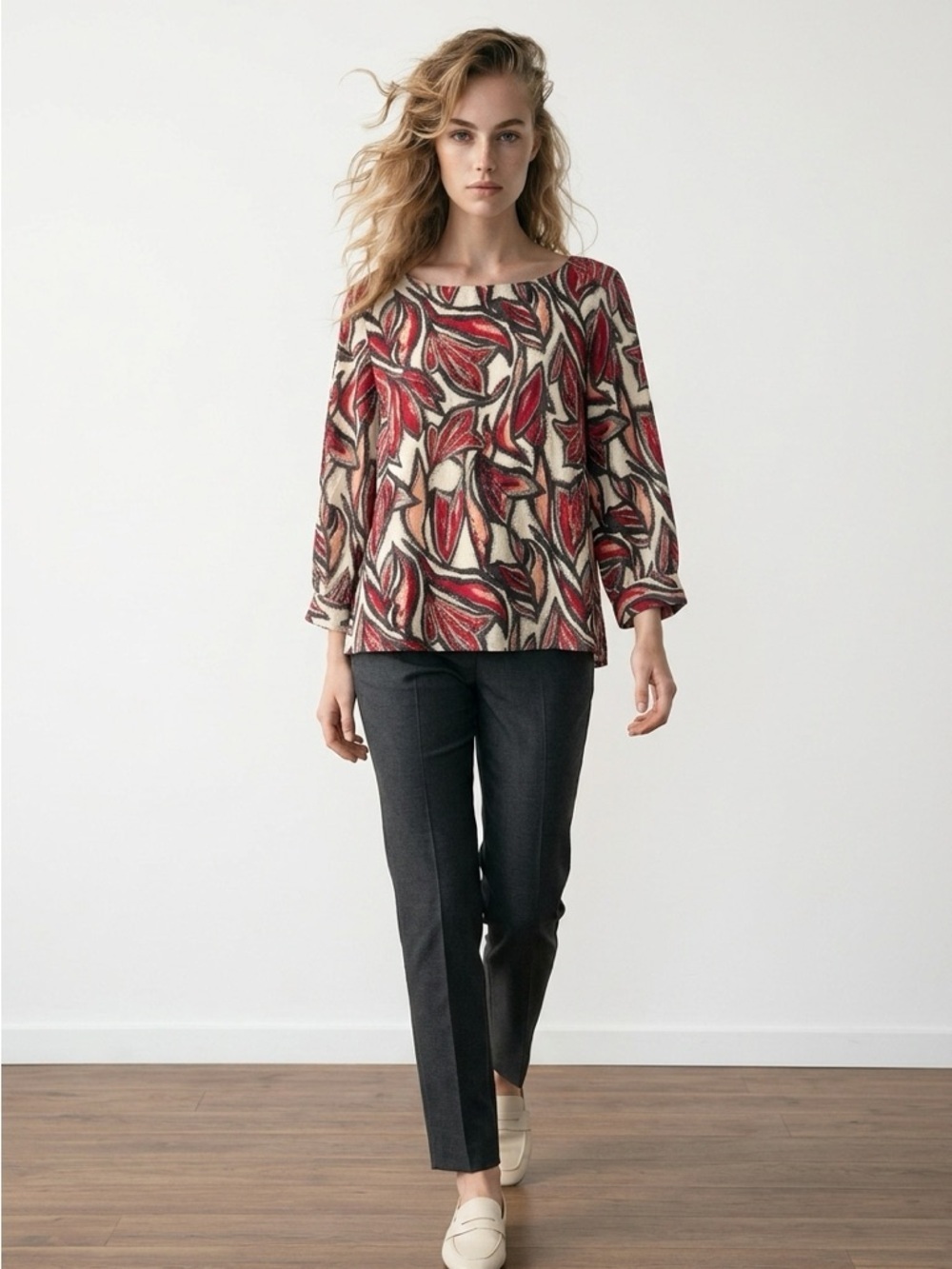 Sandwich Amsterdam Red Leaf Print Top Women’s M/L Boat Neck Long Sleeve Blouse